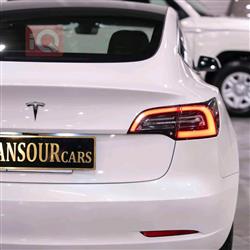 تسلا موديل 3